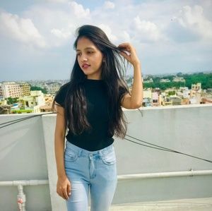 Meet your Posher, Hema